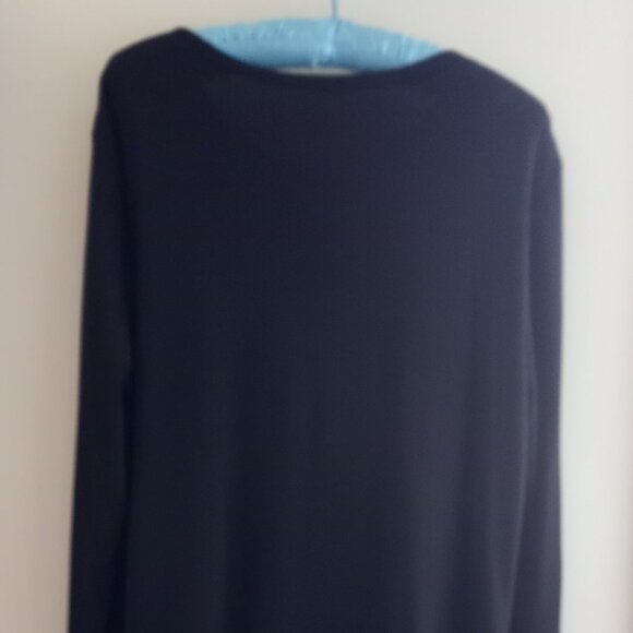 'CHICO'S' Solid Black Long Sleeve Tee Size 3 NWOT - Picture 8 of 8